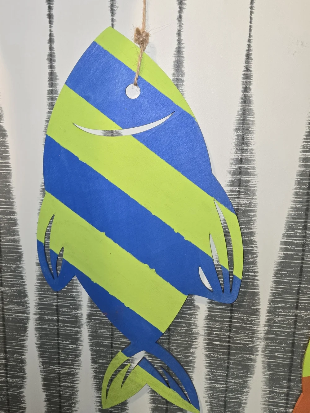 Hand Painted Colorful Wooden Fish Garland Coastal Nautical Hanging Wall Decor